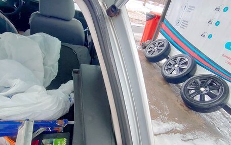 Volkswagen Golf IV, 2001 год, 300 000 рублей, 14 фотография