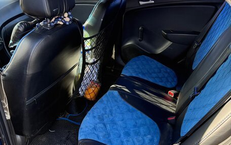 Hyundai Solaris II рестайлинг, 2011 год, 475 000 рублей, 3 фотография