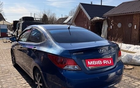 Hyundai Solaris II рестайлинг, 2011 год, 475 000 рублей, 6 фотография