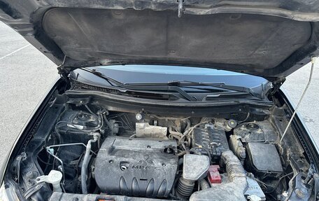 Mitsubishi Outlander III рестайлинг 3, 2013 год, 1 395 000 рублей, 29 фотография