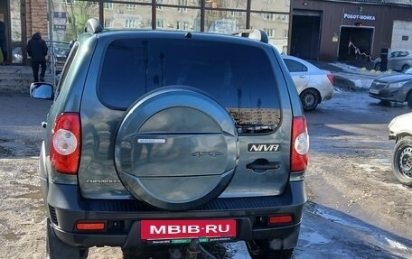 Chevrolet Niva I рестайлинг, 2018 год, 680 000 рублей, 3 фотография