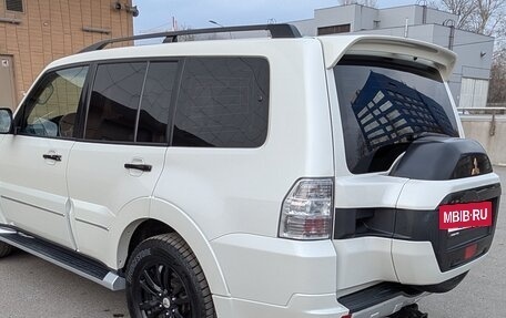 Mitsubishi Pajero IV, 2019 год, 3 990 000 рублей, 10 фотография