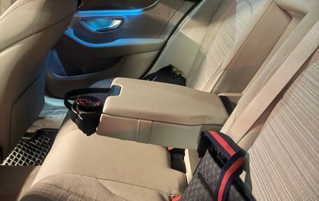 Mercedes-Benz C-Класс, 2015 год, 2 010 000 рублей, 10 фотография