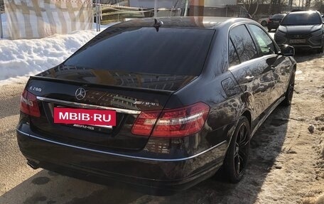 Mercedes-Benz E-Класс, 2010 год, 1 300 000 рублей, 3 фотография