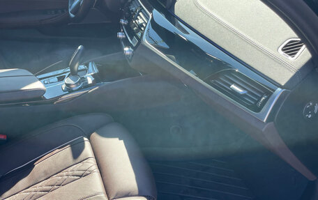 BMW 5 серия, 2021 год, 5 650 000 рублей, 3 фотография