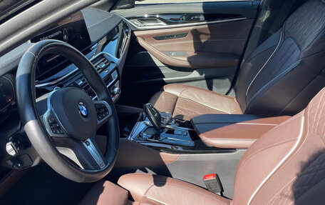 BMW 5 серия, 2021 год, 5 650 000 рублей, 17 фотография