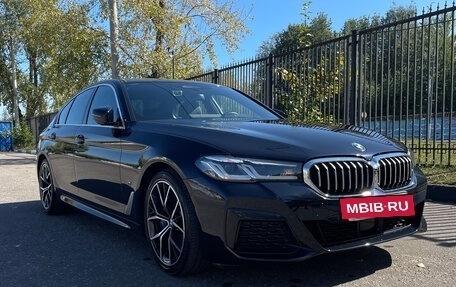 BMW 5 серия, 2021 год, 5 650 000 рублей, 8 фотография