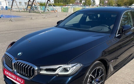 BMW 5 серия, 2021 год, 5 650 000 рублей, 14 фотография