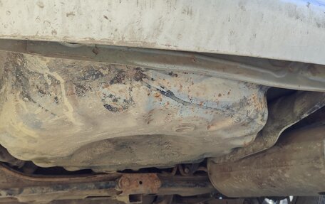 Mazda 323, 2001 год, 210 000 рублей, 35 фотография