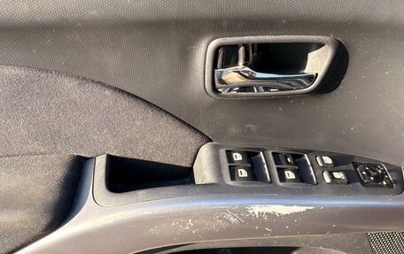 Mitsubishi Outlander III рестайлинг 3, 2007 год, 930 000 рублей, 10 фотография