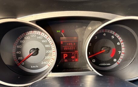 Mitsubishi Outlander III рестайлинг 3, 2007 год, 930 000 рублей, 11 фотография