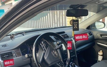 Toyota Camry, 2017 год, 1 638 000 рублей, 3 фотография