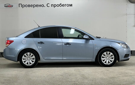 Chevrolet Cruze II, 2011 год, 620 000 рублей, 4 фотография