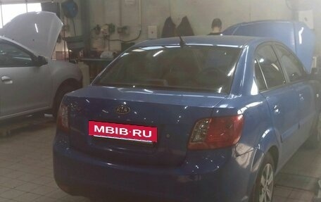 KIA Rio II, 2011 год, 415 000 рублей, 3 фотография