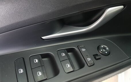 Hyundai Elantra, 2020 год, 1 749 000 рублей, 8 фотография