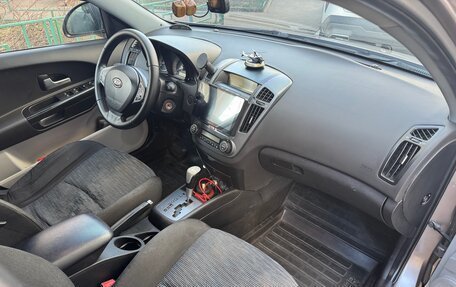 KIA cee'd I рестайлинг, 2009 год, 700 000 рублей, 11 фотография