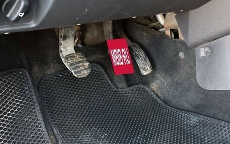 Renault Logan I, 2010 год, 450 000 рублей, 4 фотография