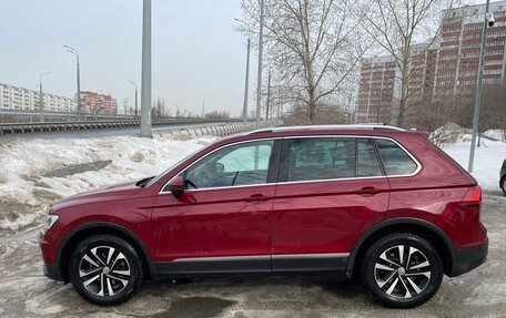 Volkswagen Tiguan II, 2019 год, 2 250 000 рублей, 2 фотография
