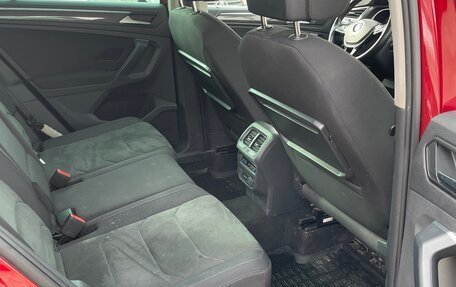 Volkswagen Tiguan II, 2019 год, 2 250 000 рублей, 12 фотография