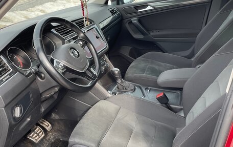 Volkswagen Tiguan II, 2019 год, 2 250 000 рублей, 11 фотография