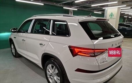 Skoda Kodiaq I, 2025 год, 4 590 000 рублей, 9 фотография