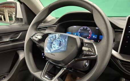 Skoda Kodiaq I, 2025 год, 4 590 000 рублей, 26 фотография