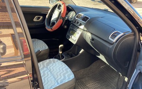 Skoda Fabia II, 2008 год, 600 000 рублей, 10 фотография