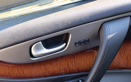 Infiniti QX70, 2013 год, 2 130 000 рублей, 10 фотография