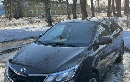 KIA Rio III рестайлинг, 2015 год, 830 000 рублей, 5 фотография