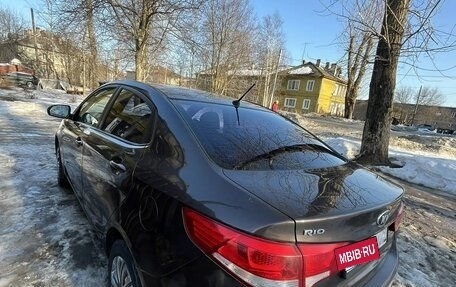 KIA Rio III рестайлинг, 2015 год, 830 000 рублей, 4 фотография