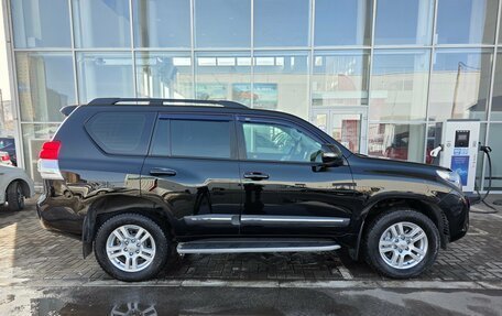Toyota Land Cruiser Prado 150 рестайлинг 2, 2013 год, 3 299 000 рублей, 5 фотография