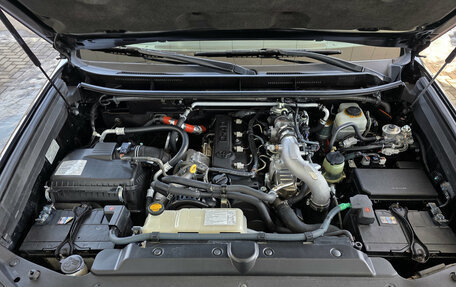 Toyota Land Cruiser Prado 150 рестайлинг 2, 2013 год, 3 299 000 рублей, 13 фотография