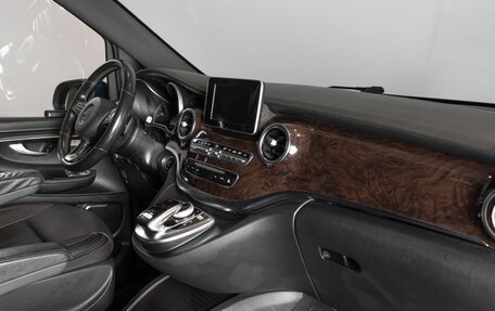 Mercedes-Benz V-Класс, 2015 год, 3 130 000 рублей, 7 фотография