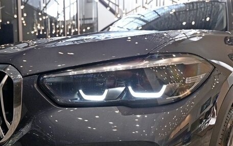 BMW X5, 2021 год, 7 490 000 рублей, 2 фотография