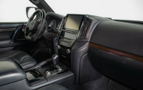 Toyota Land Cruiser 200, 2016 год, 5 050 000 рублей, 9 фотография