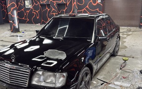 Mercedes-Benz E-Класс, 1994 год, 410 000 рублей, 3 фотография