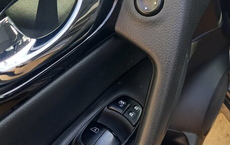 Nissan Qashqai, 2017 год, 1 850 000 рублей, 9 фотография