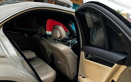 Mercedes-Benz C-Класс, 2011 год, 1 500 000 рублей, 10 фотография