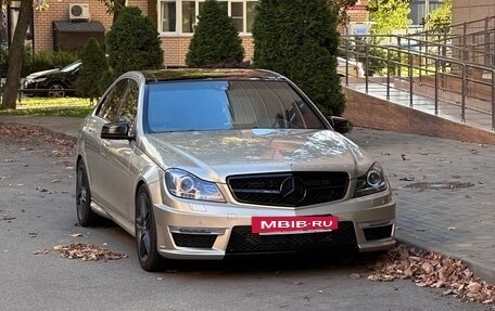 Mercedes-Benz C-Класс, 2011 год, 1 500 000 рублей, 15 фотография