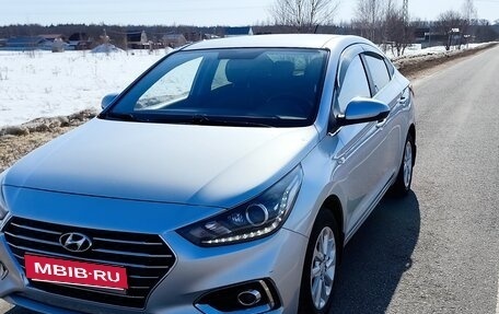 Hyundai Solaris II рестайлинг, 2019 год, 1 320 000 рублей, 2 фотография