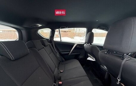 Toyota RAV4, 2018 год, 2 690 000 рублей, 10 фотография