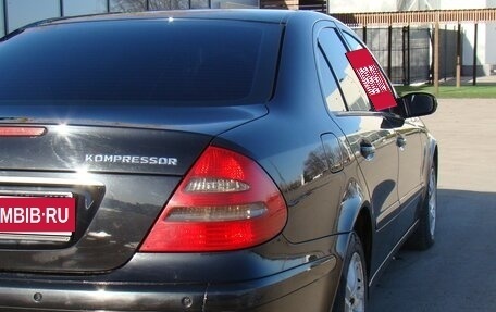 Mercedes-Benz E-Класс, 2006 год, 900 000 рублей, 7 фотография