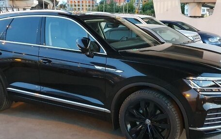 Volkswagen Touareg III, 2019 год, 6 200 000 рублей, 3 фотография