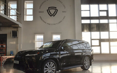 Lexus LX, 2026 год, 44 000 000 рублей, 2 фотография