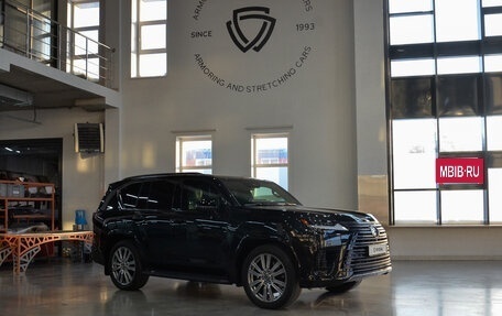 Lexus LX, 2026 год, 44 000 000 рублей, 6 фотография