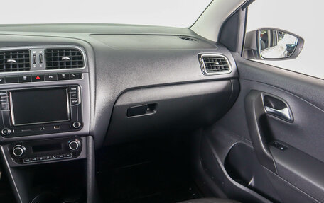 Volkswagen Polo VI (EU Market), 2018 год, 1 099 000 рублей, 14 фотография