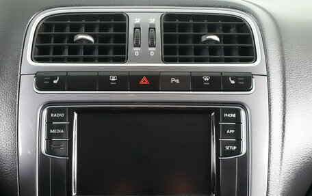 Volkswagen Polo VI (EU Market), 2018 год, 1 099 000 рублей, 18 фотография