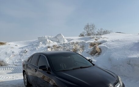 Toyota Camry, 2010 год, 850 000 рублей, 1 фотография
