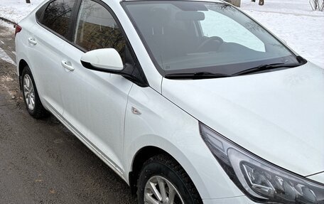 Hyundai Solaris II рестайлинг, 2020 год, 1 600 000 рублей, 4 фотография