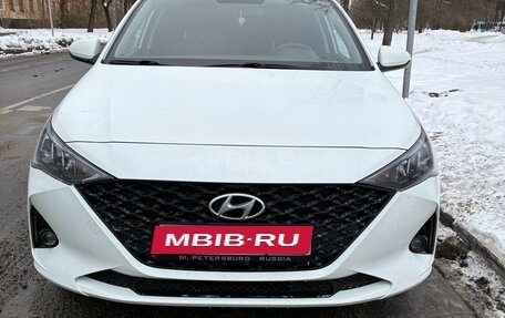 Hyundai Solaris II рестайлинг, 2020 год, 1 600 000 рублей, 9 фотография